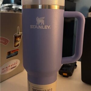 Stanley Lavender Travel Mug with Handle